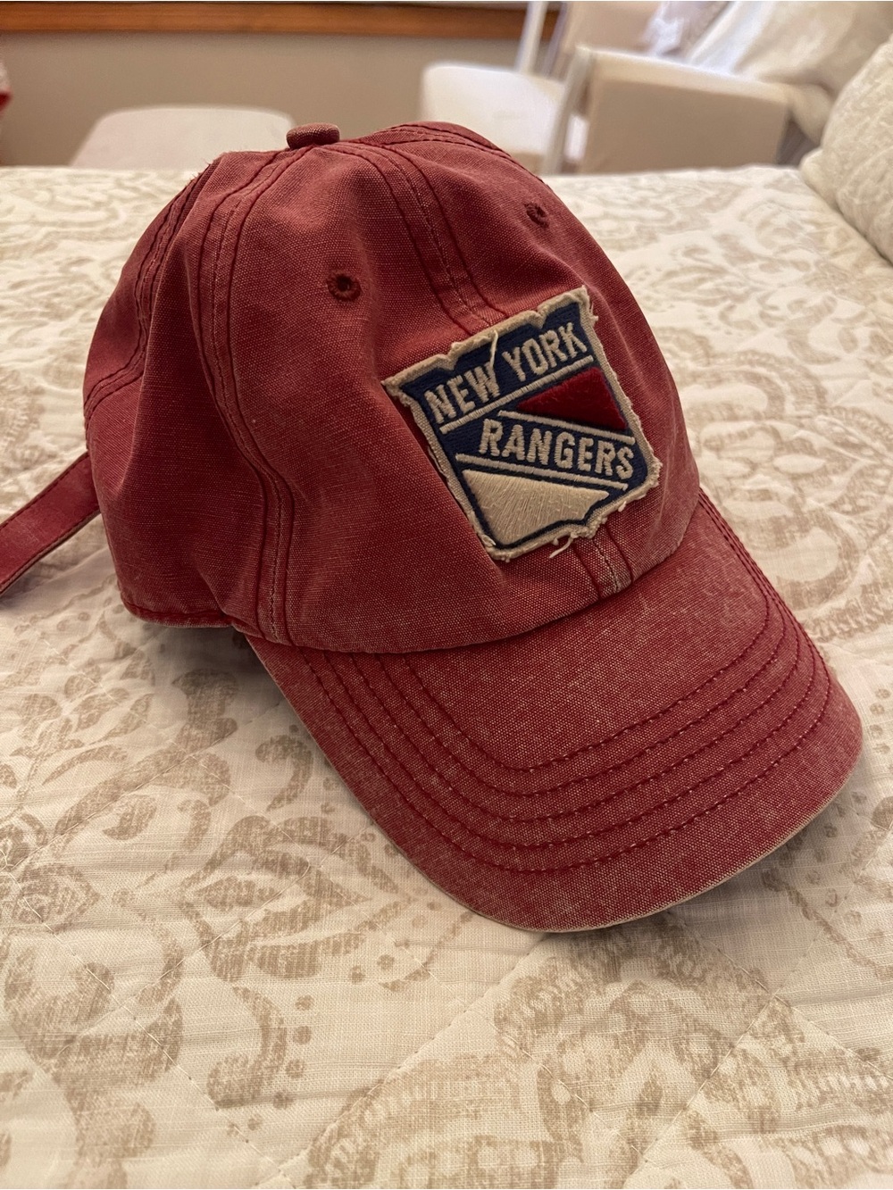 NHL New York Rangers Distressed Red Cap with Patch